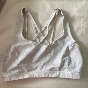 LULULEMON FREE TO BE SERENE BRA 💕 8